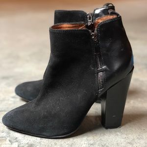 Halogen Black Booties